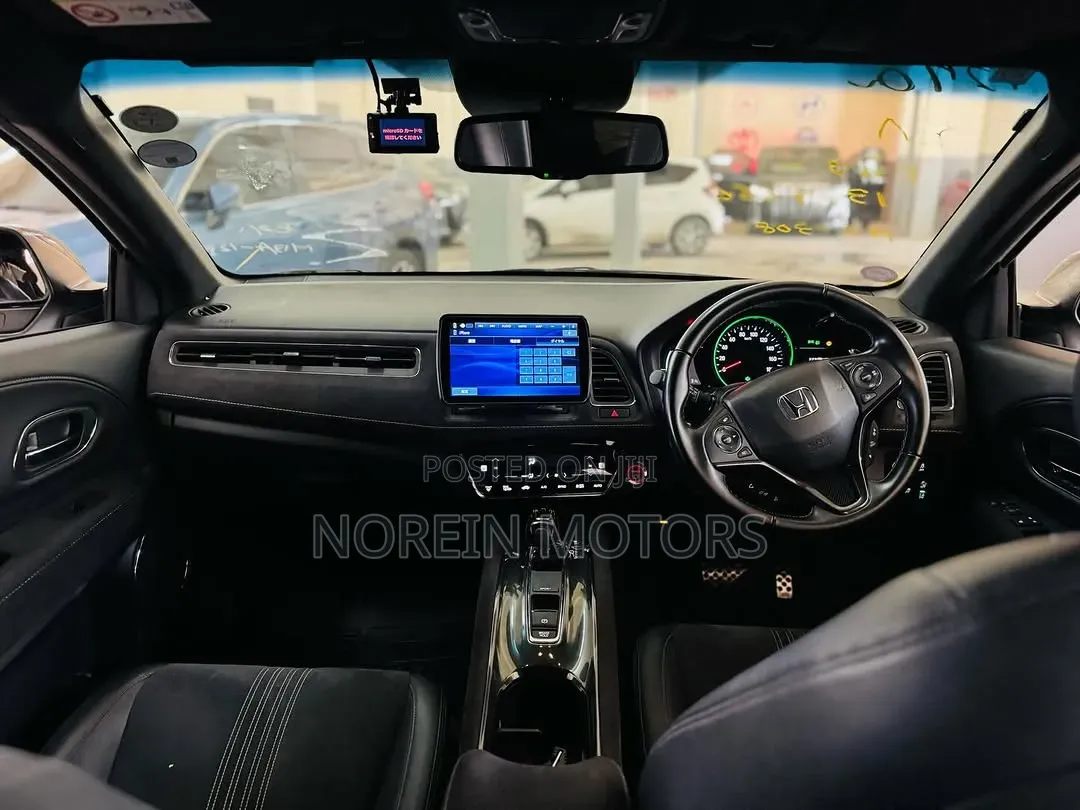 Honda Vezel 1.5 Hybrid 2WD 2019 White