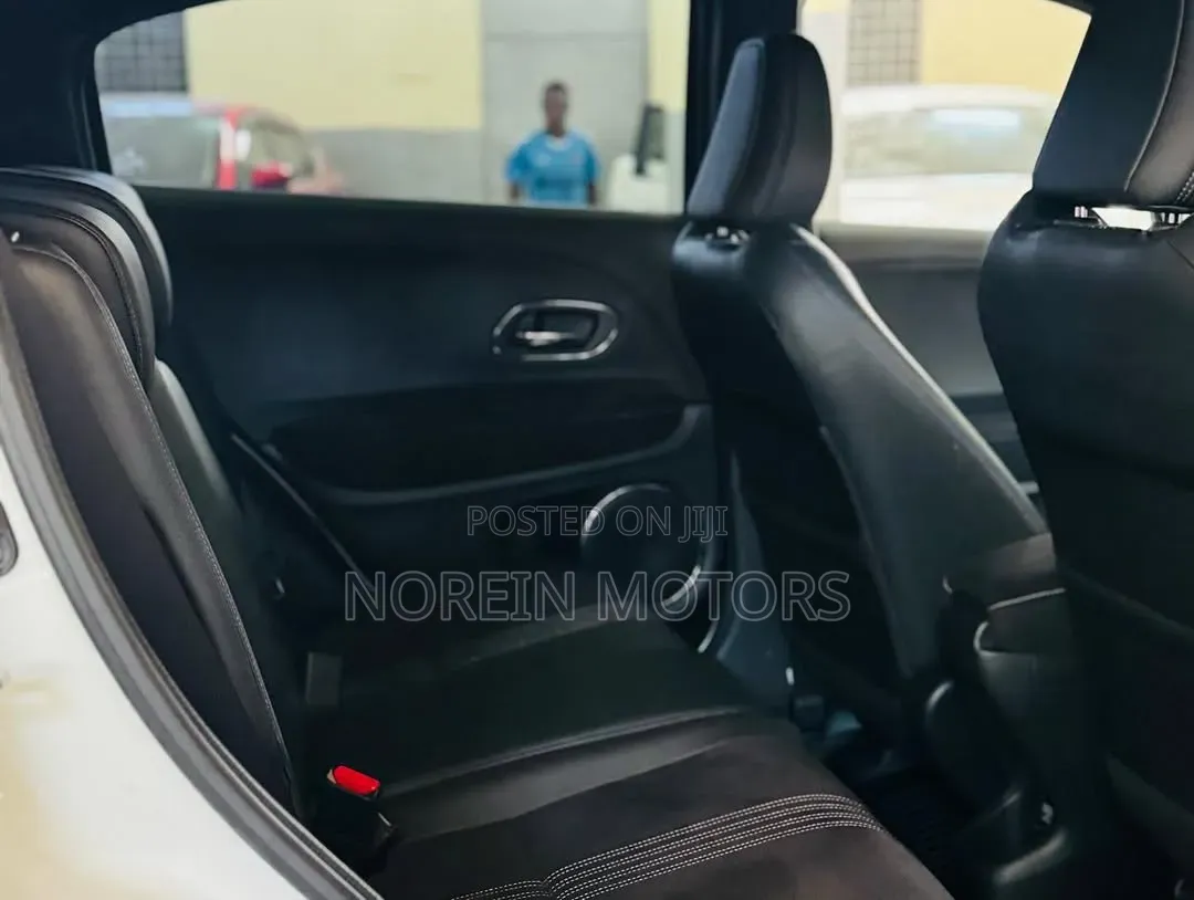 Honda Vezel 1.5 Hybrid 2WD 2019 White