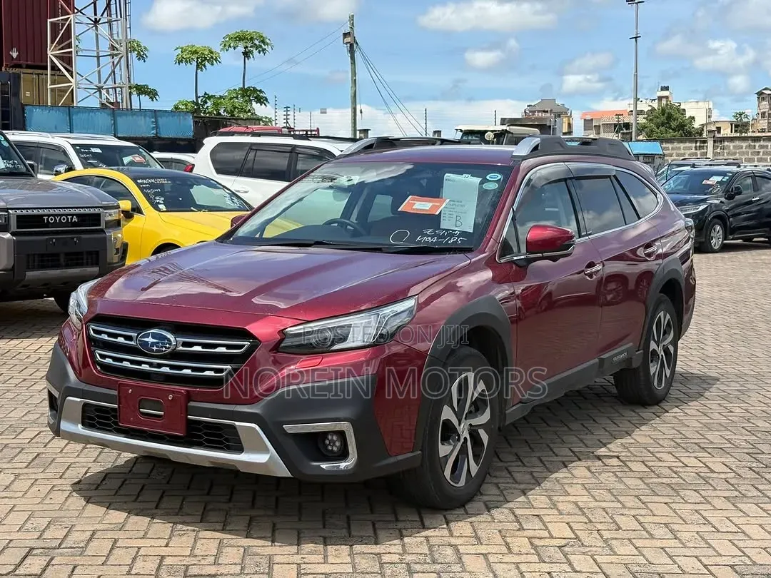 Subaru Outback Limited 2022 Red