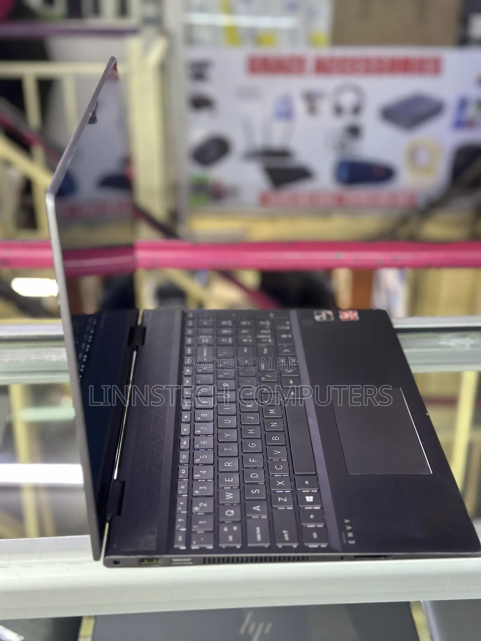 Laptop HP Envy 15 8GB AMD Ryzen 5 SSD 256GB