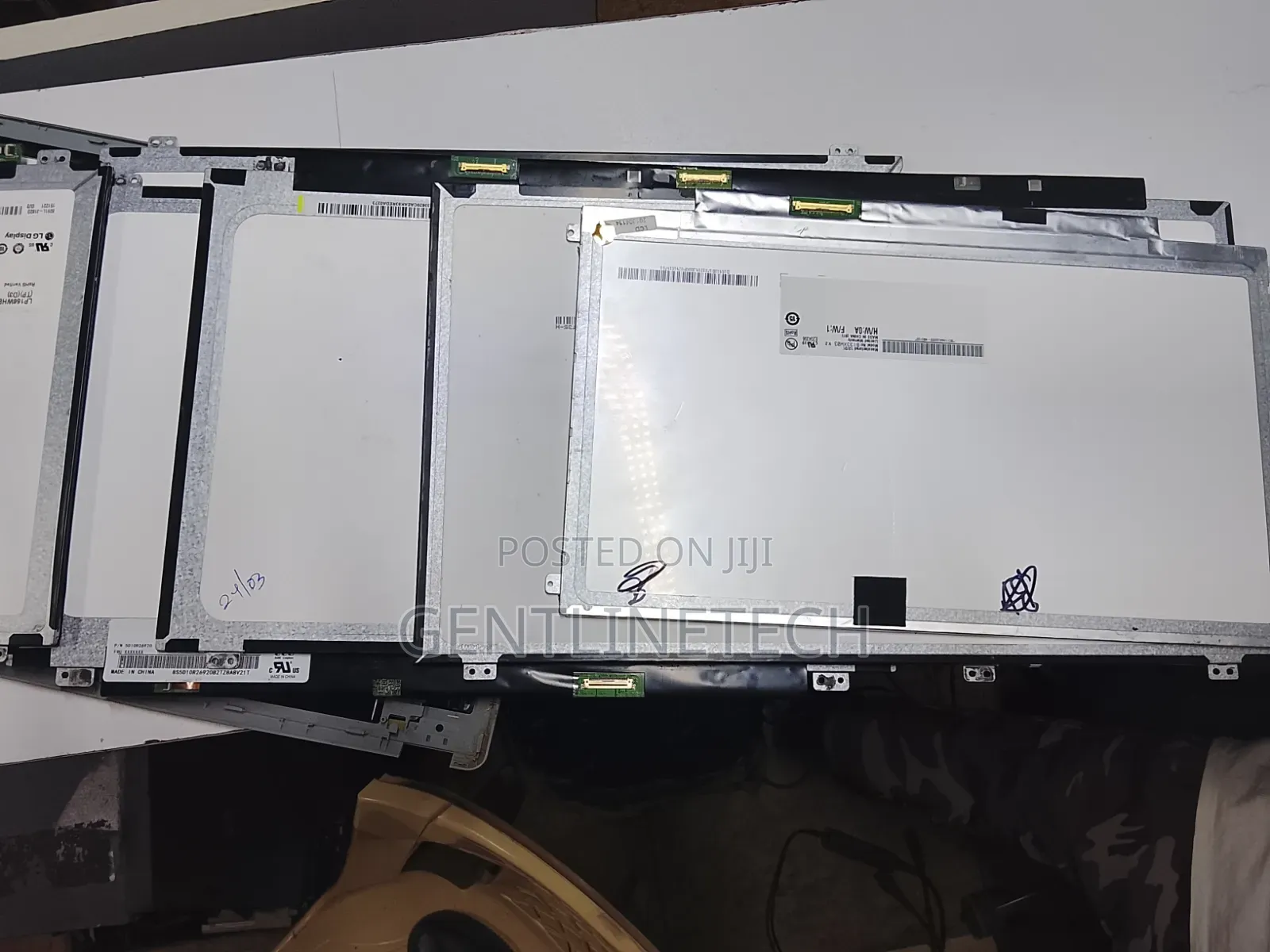 15.6” Slim 30 Pin Laptop Screen – Plug Fit