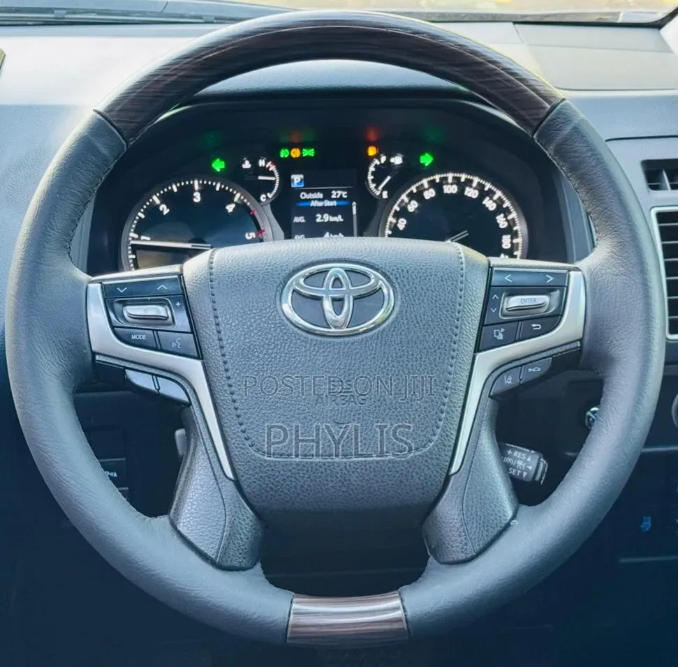 Toyota Land Cruiser Prado 3.0 172hp 2020 Gray