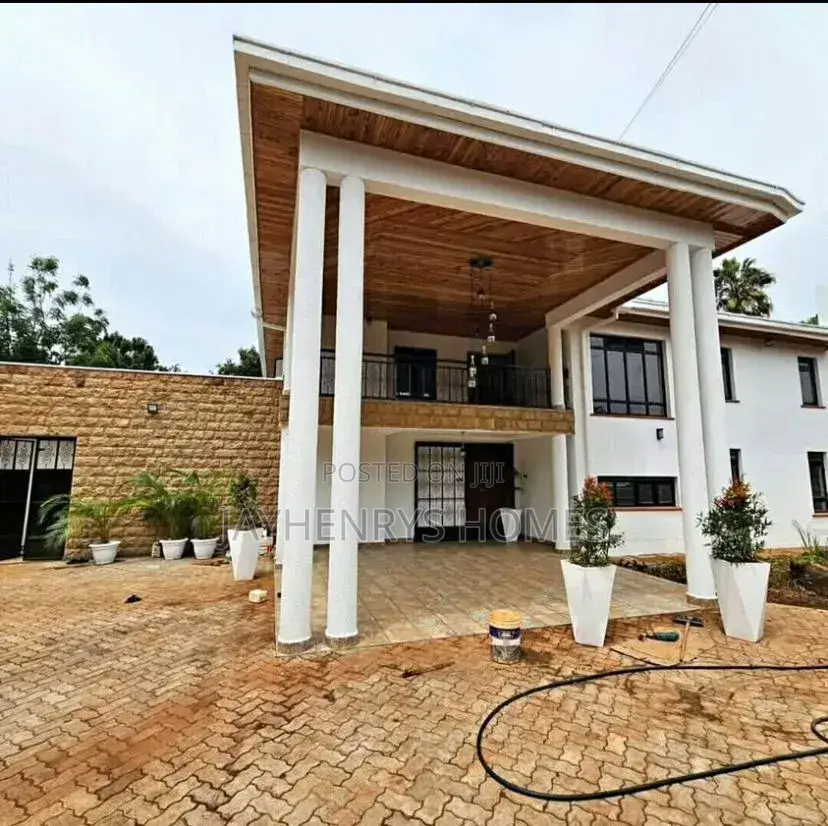 5bdrm House in Runda for sale