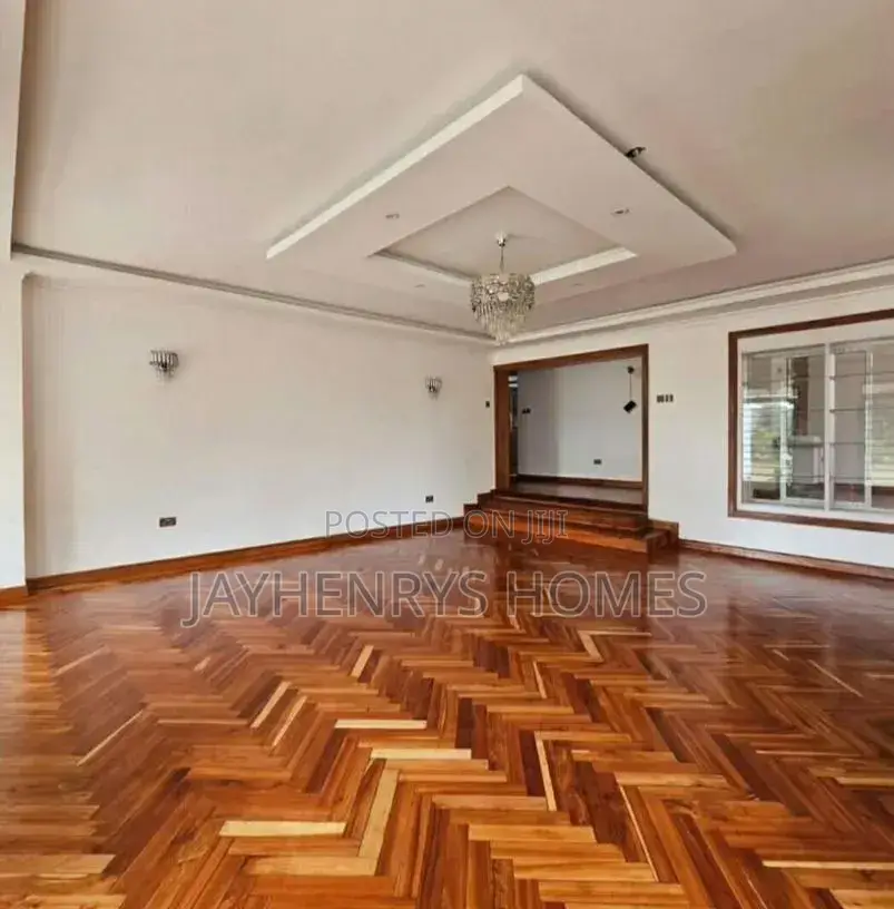 5bdrm House in Runda for sale