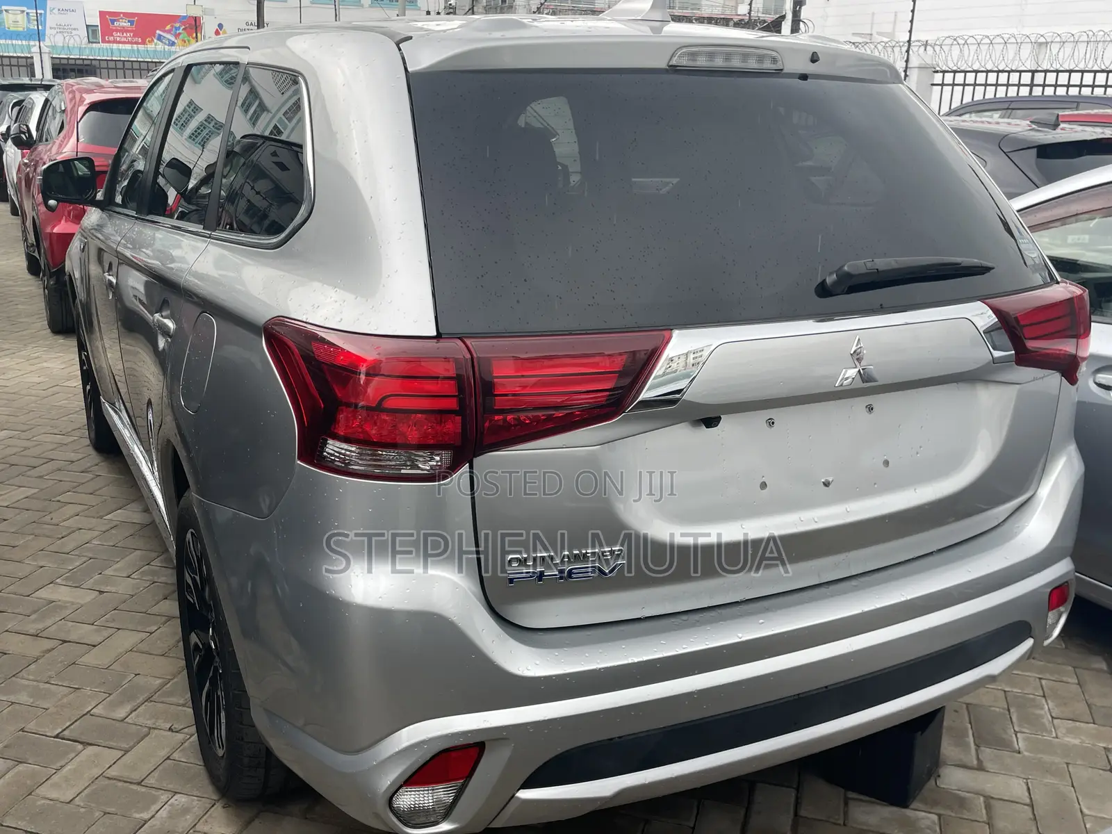 Mitsubishi Outlander 2.0 PHEV AWD 2018 Silver