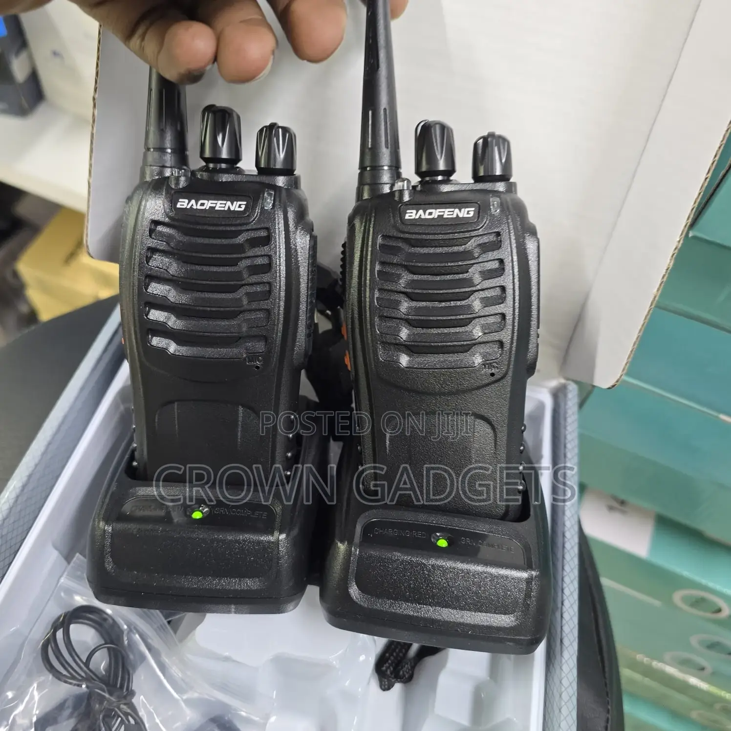 Baofeng Bf-888s Two Way Radio 16 Channel Uhf Walkie