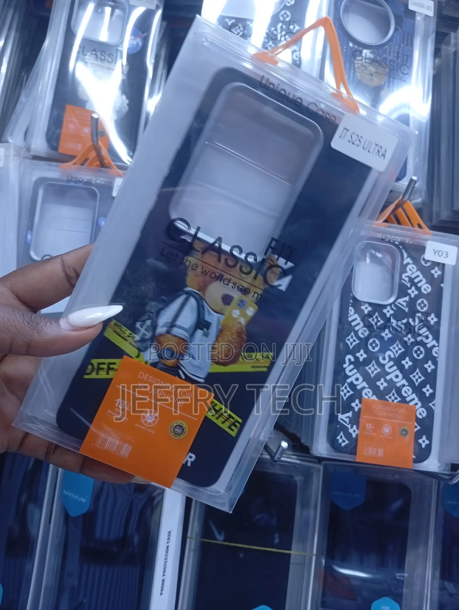 Samsung Galaxy S25 Ultra"Unique Case" Design With a Bear Graphic