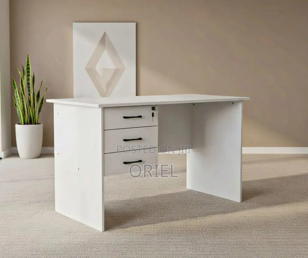 Office Desk : Home Office 120cm Study Desk