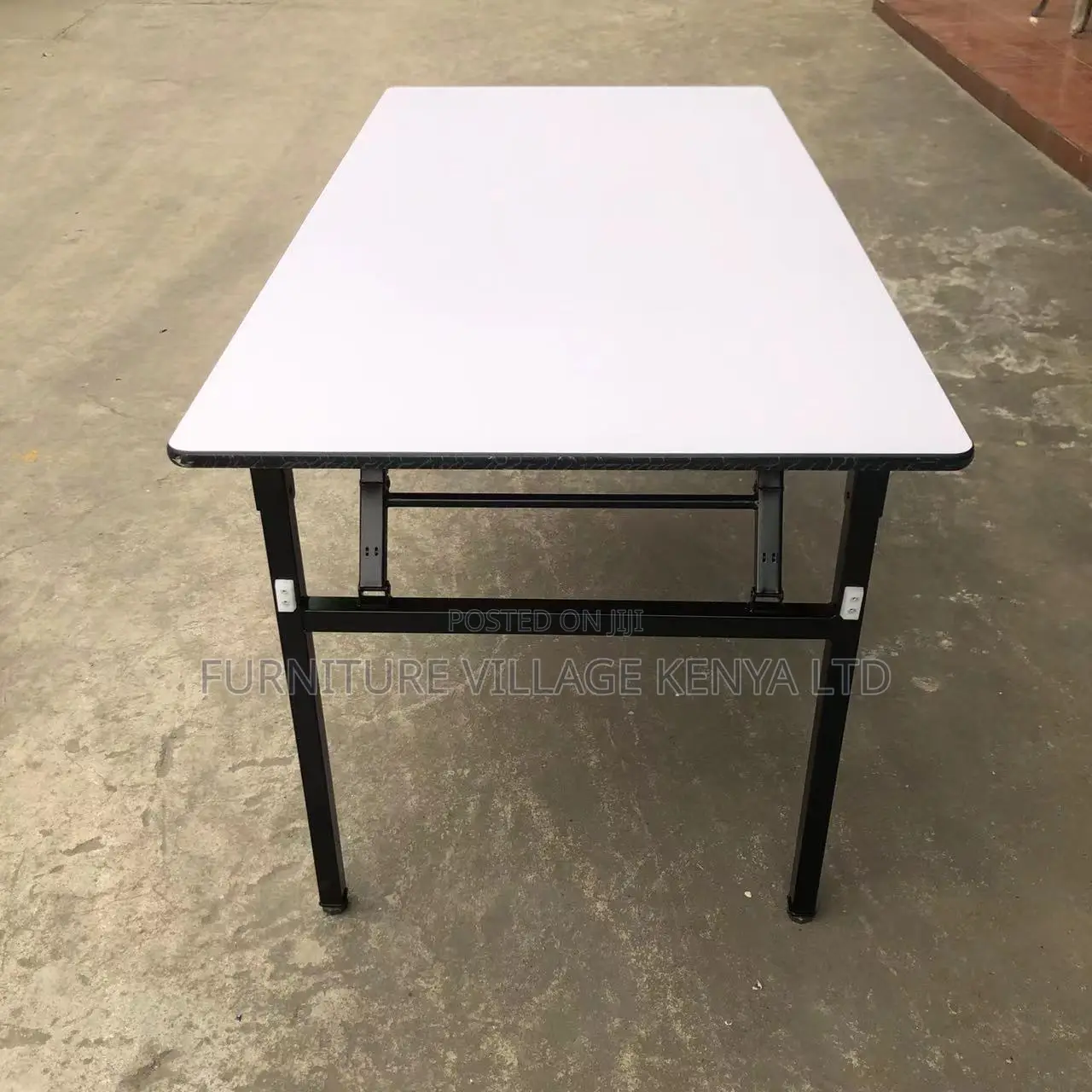1.5m Customized Conference Room Meeting Table
