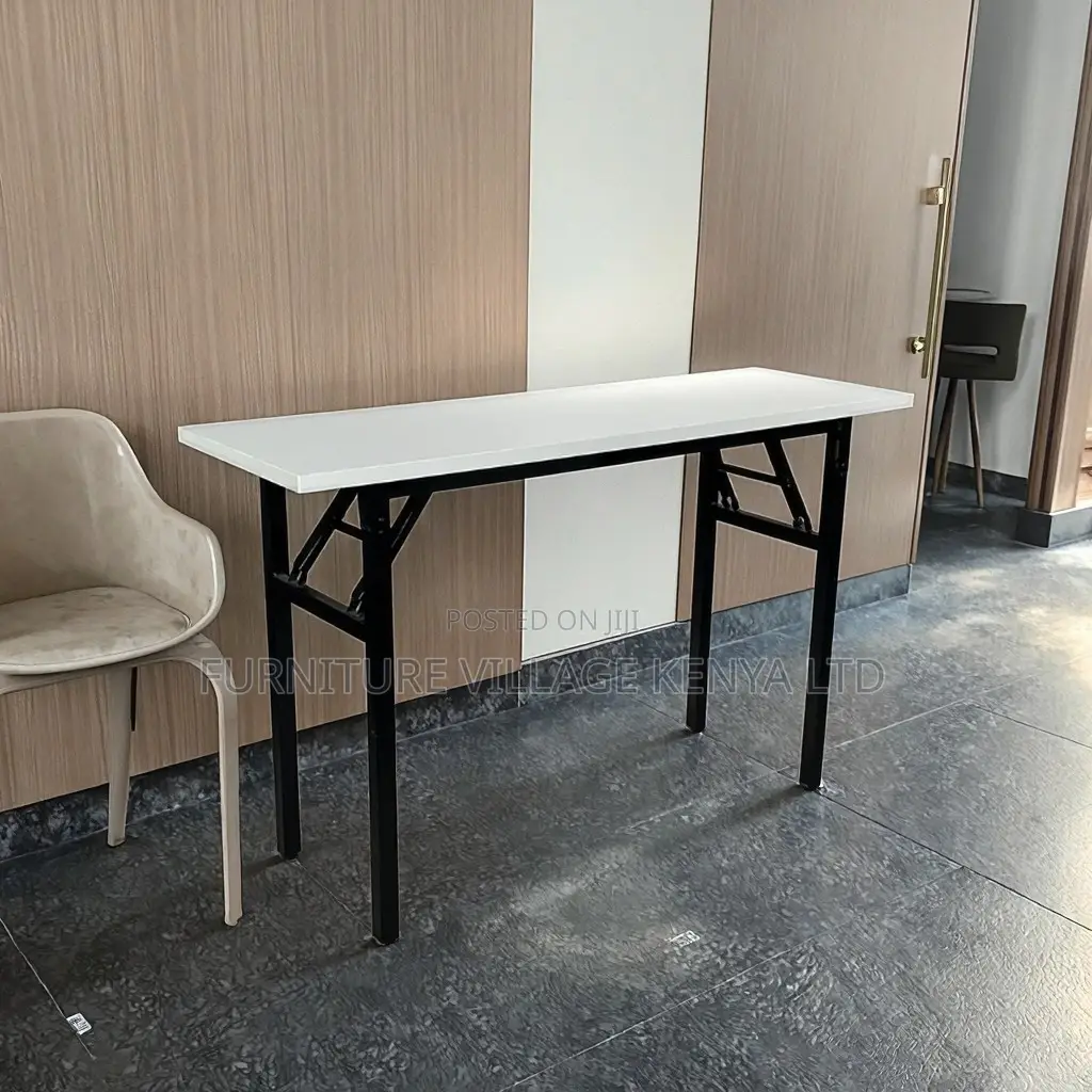 1.5m Customized Conference Room Meeting Table