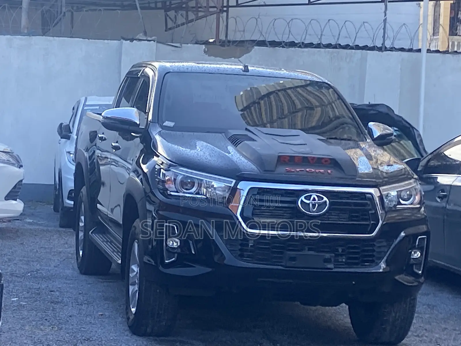 Toyota Hilux 2019 Black