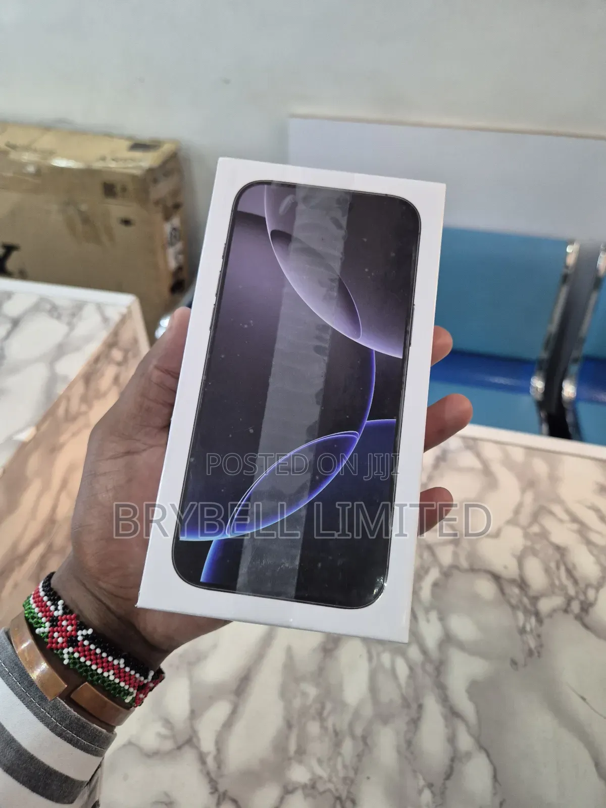 New Apple iPhone 16 Pro Max 256 GB Black