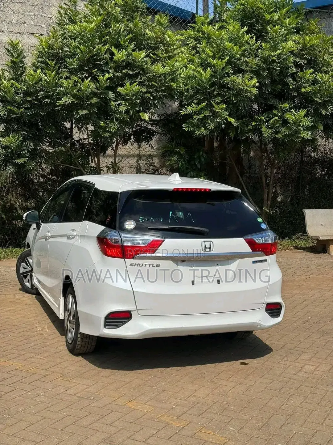 Honda Shuttle 2018 White