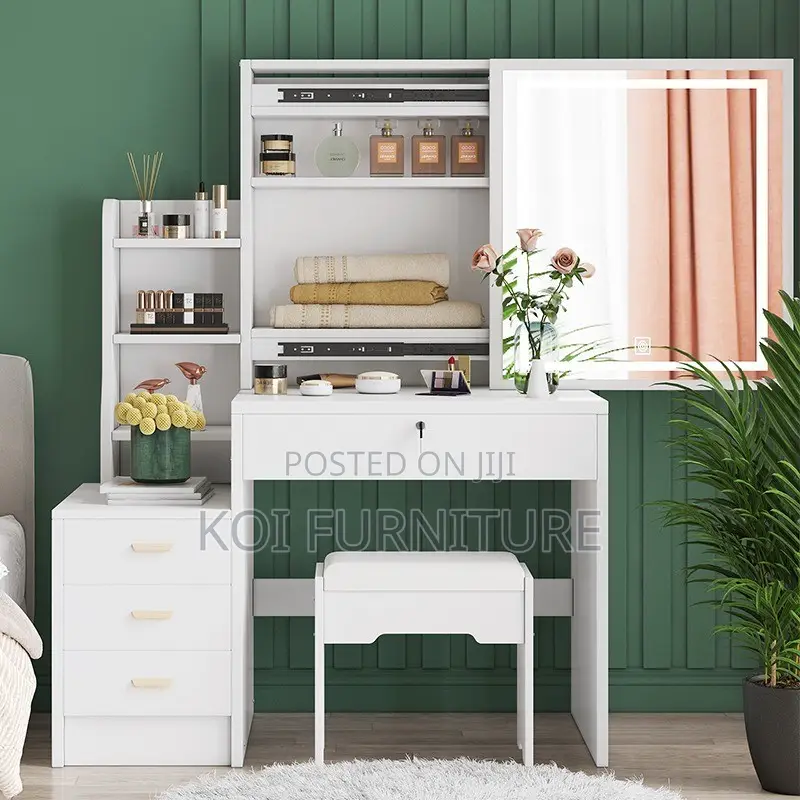 Dressers; White Elegant Vanity Dressing Room Vanity Set