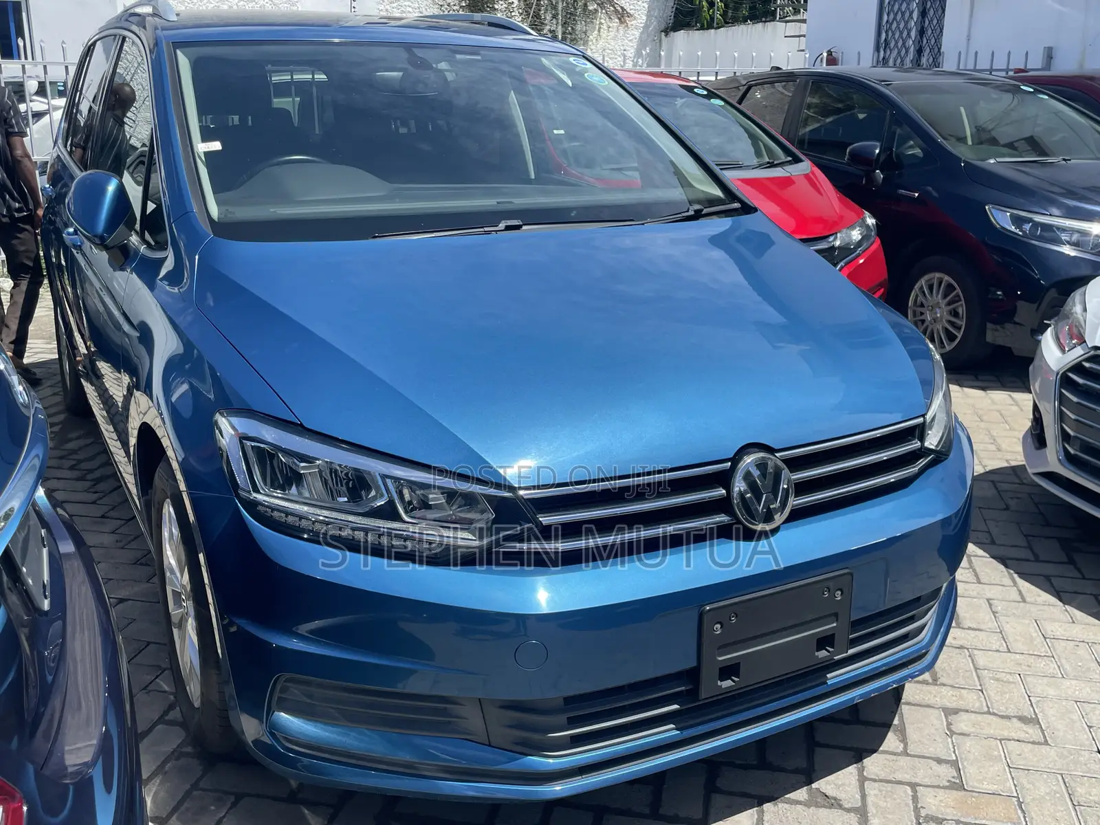 Volkswagen Touran 2019 Blue