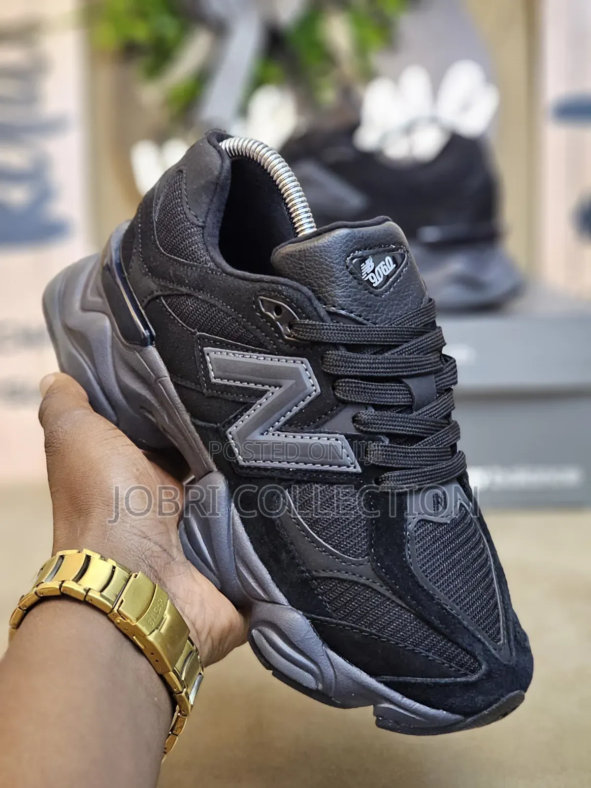 Designer New Balance 9060 Black Cat Sneakers