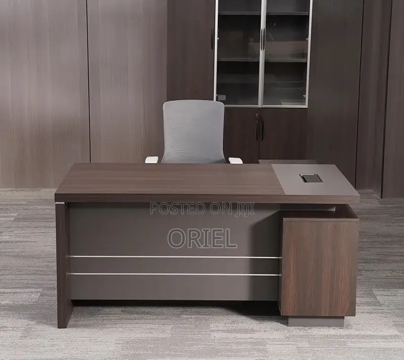 Office Desk : Office 1600cm Executive Desk