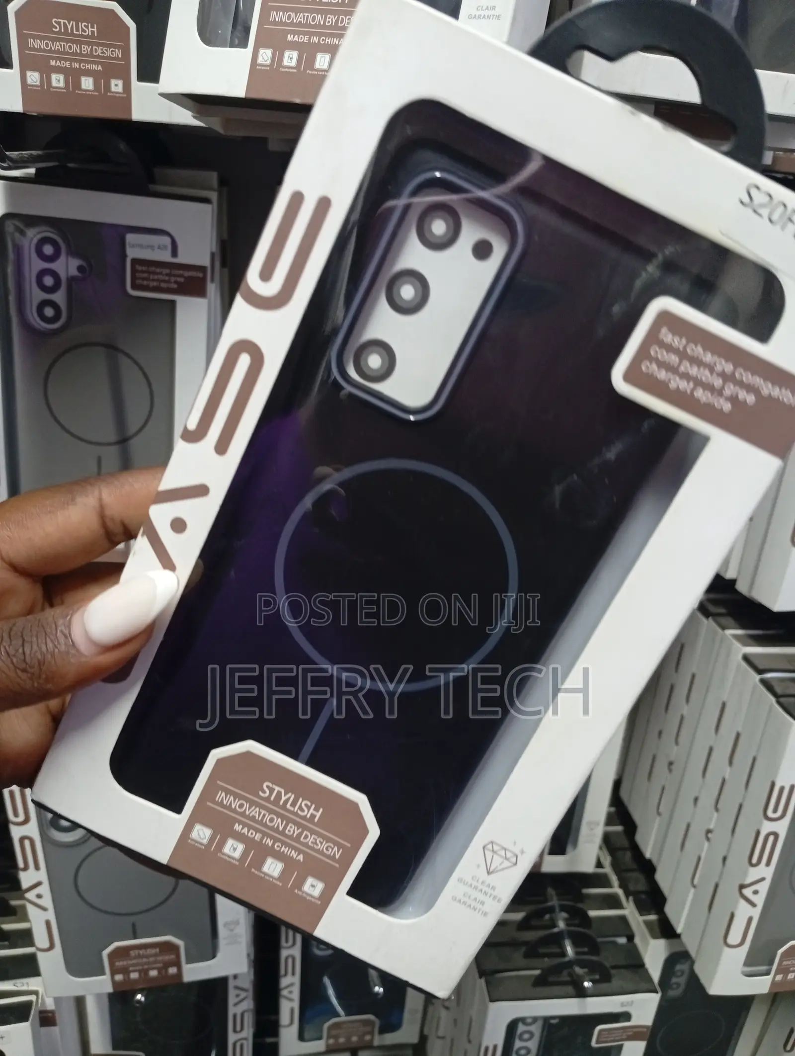 Samsung Galaxy S20 Fe, Designed to Support Magsafe Charging Case
