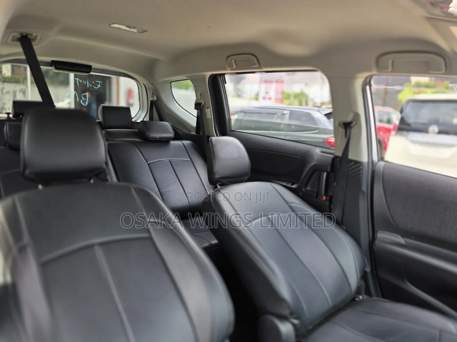 Toyota Sienta 2020 Silver