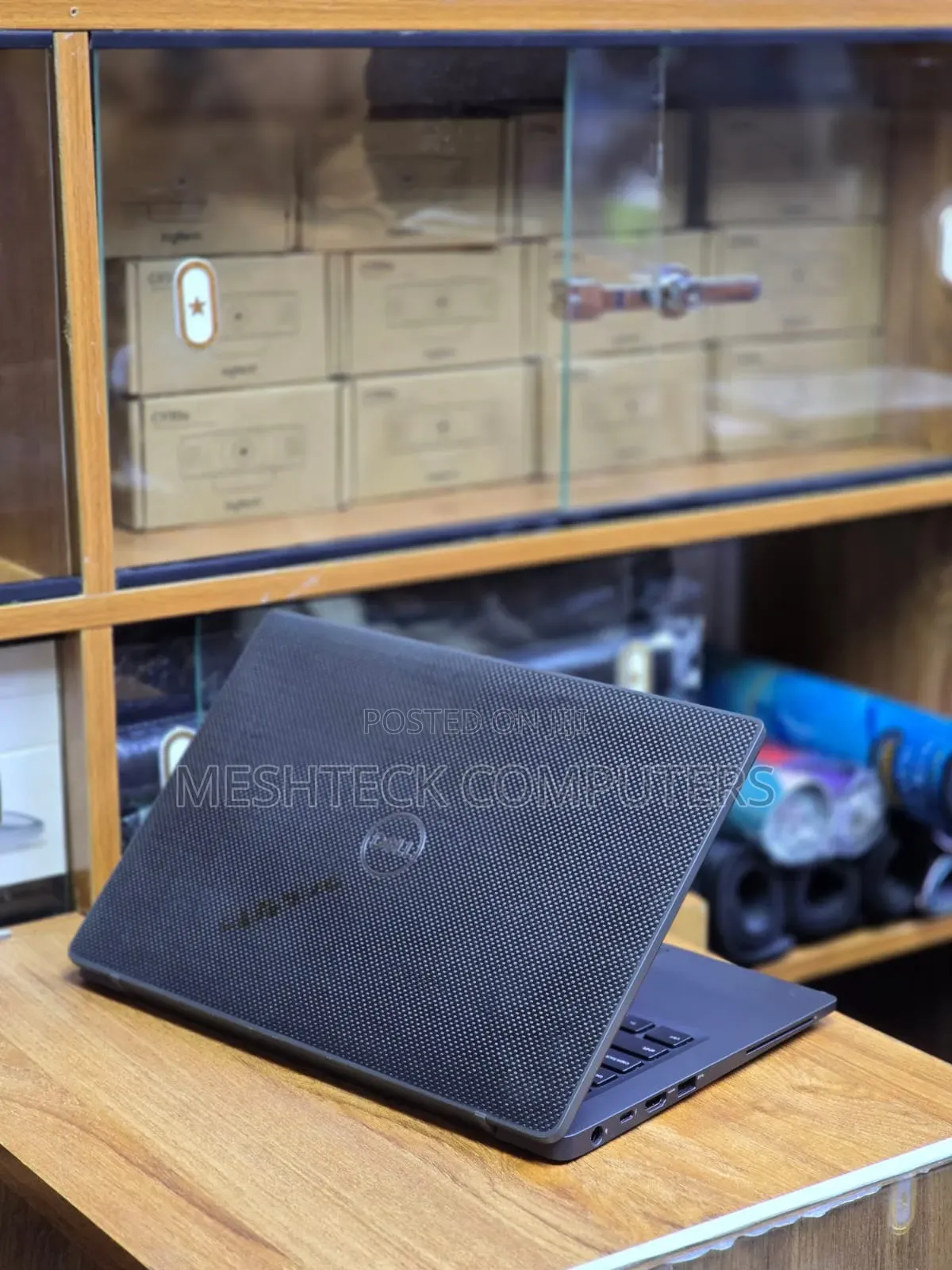 Laptop Dell Latitude 7400 8GB Intel Core i5 SSD 256GB