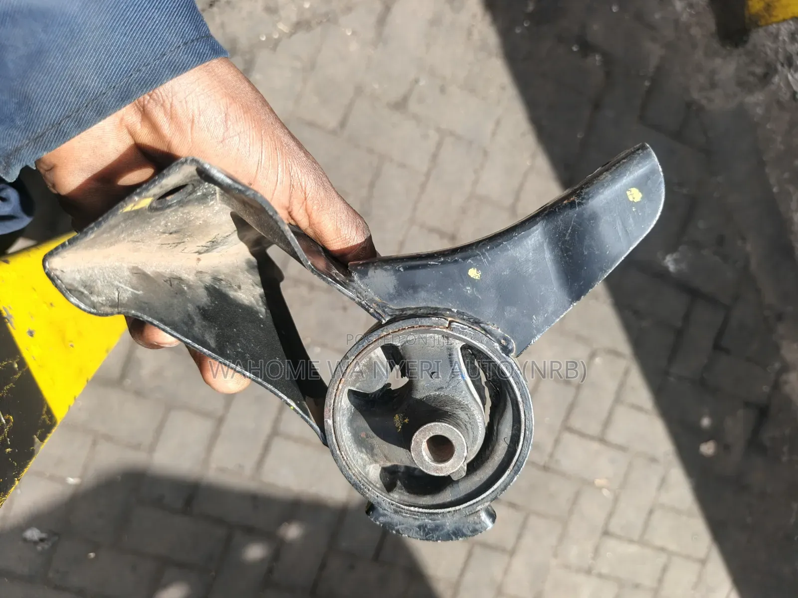 Front Engine Mount Suzuki Alto Auto Manual