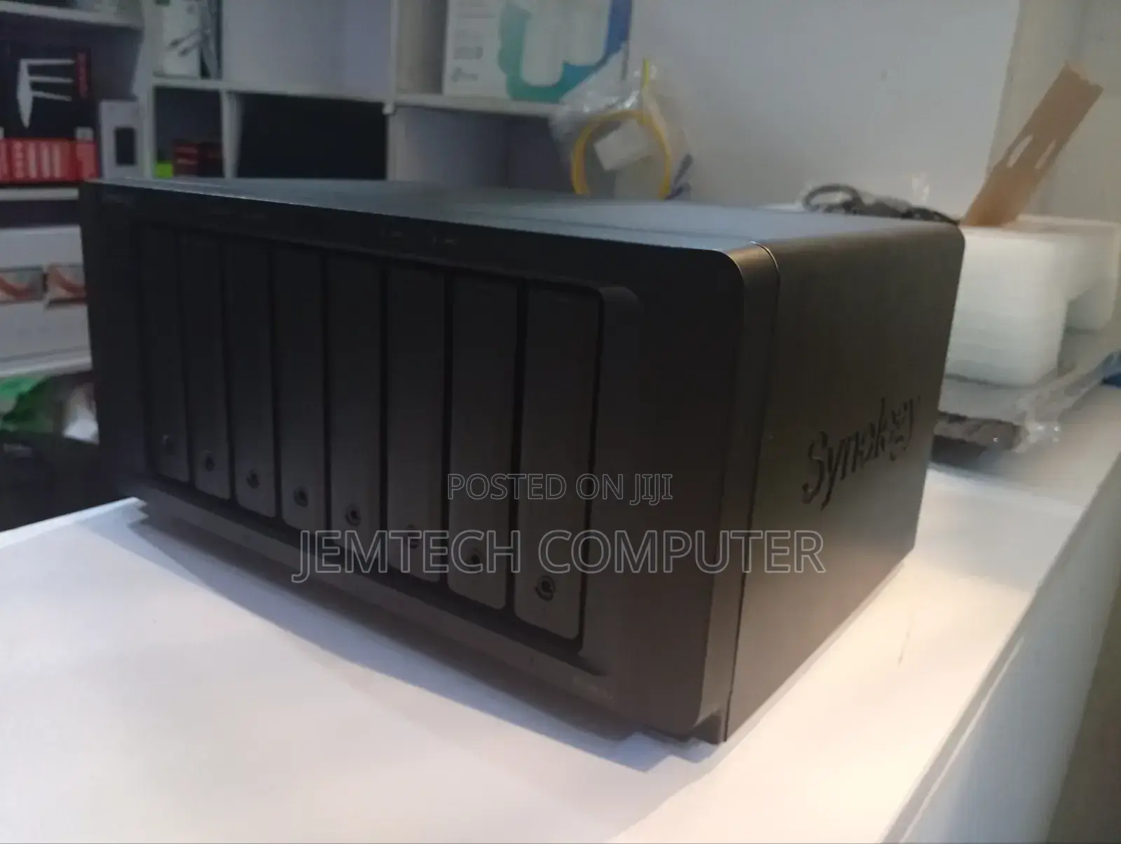 Synology Diskstation Ds1825+ Nas Enclosure