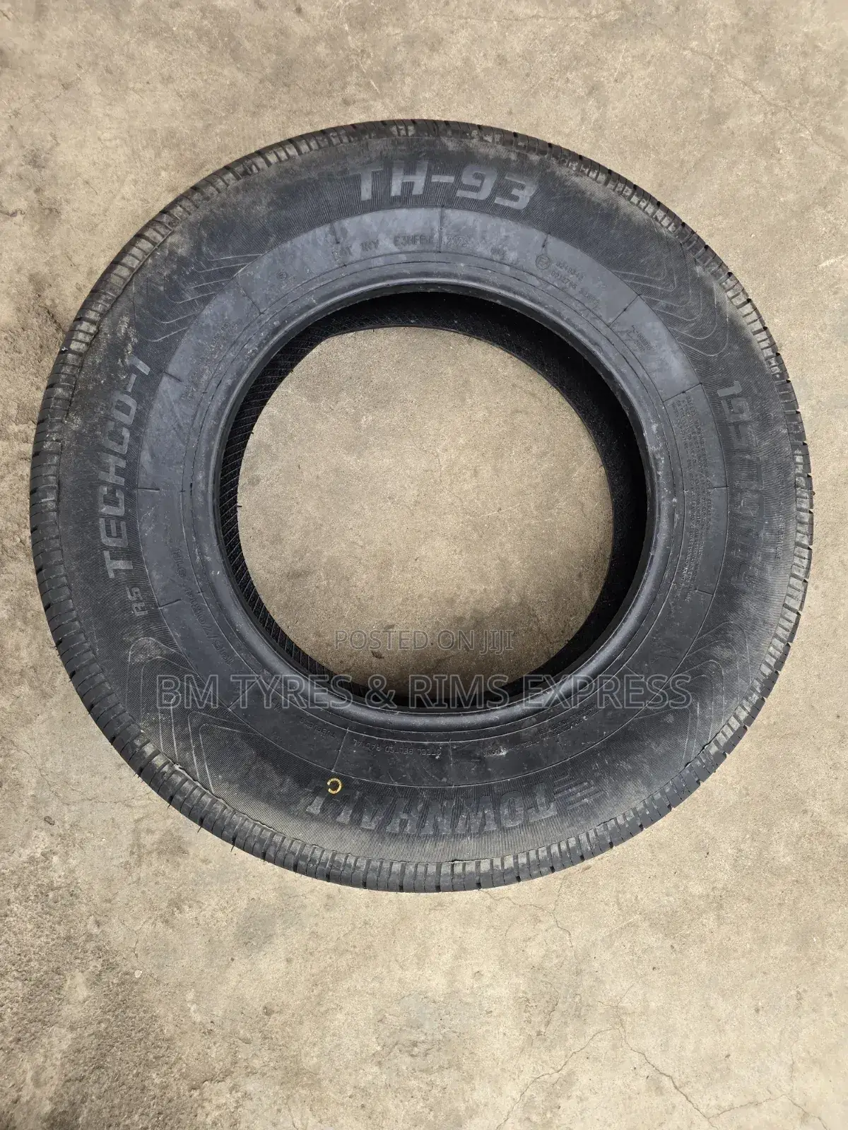 195 /70 R14 Onyx Tyres.