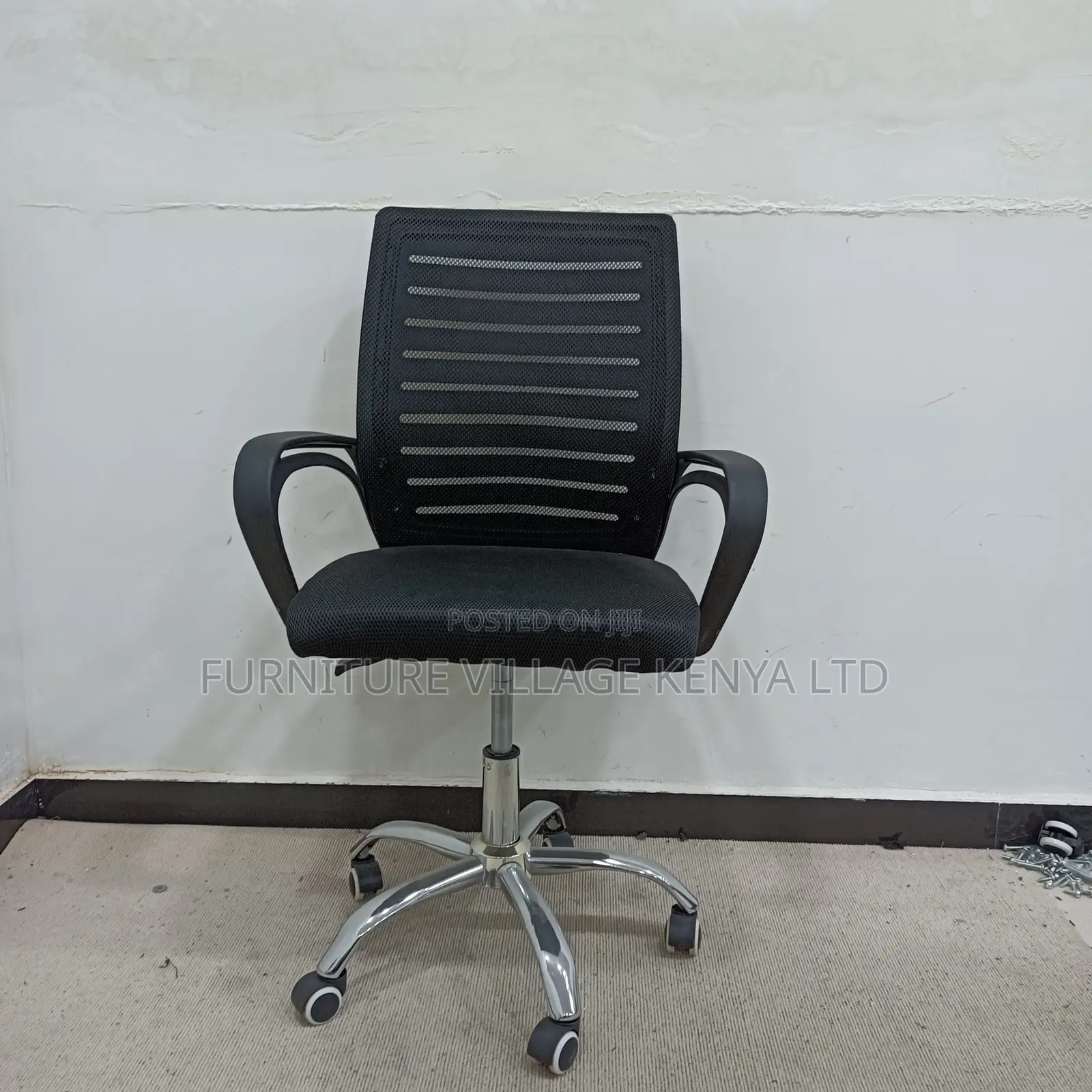 Adjustable Strong Mesh Arm Desk Chair