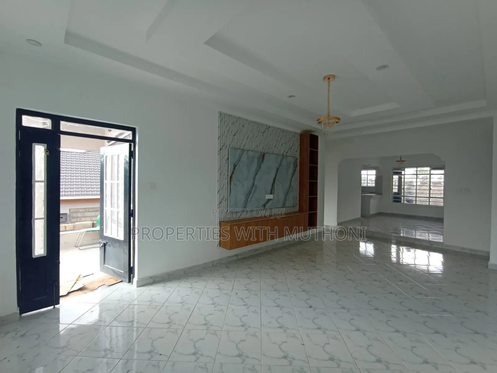 4bdrm Bungalow in Oluulua for sale