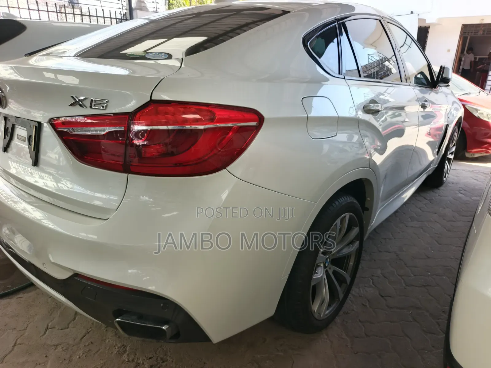 BMW X6 xDrive35i AWD 2019 White