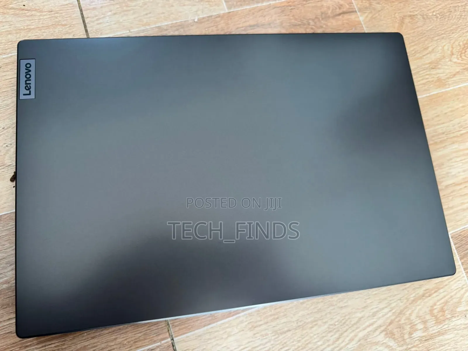 New Laptop Lenovo V14 G4 IRU 8GB Intel Core i7 SSD 512GB