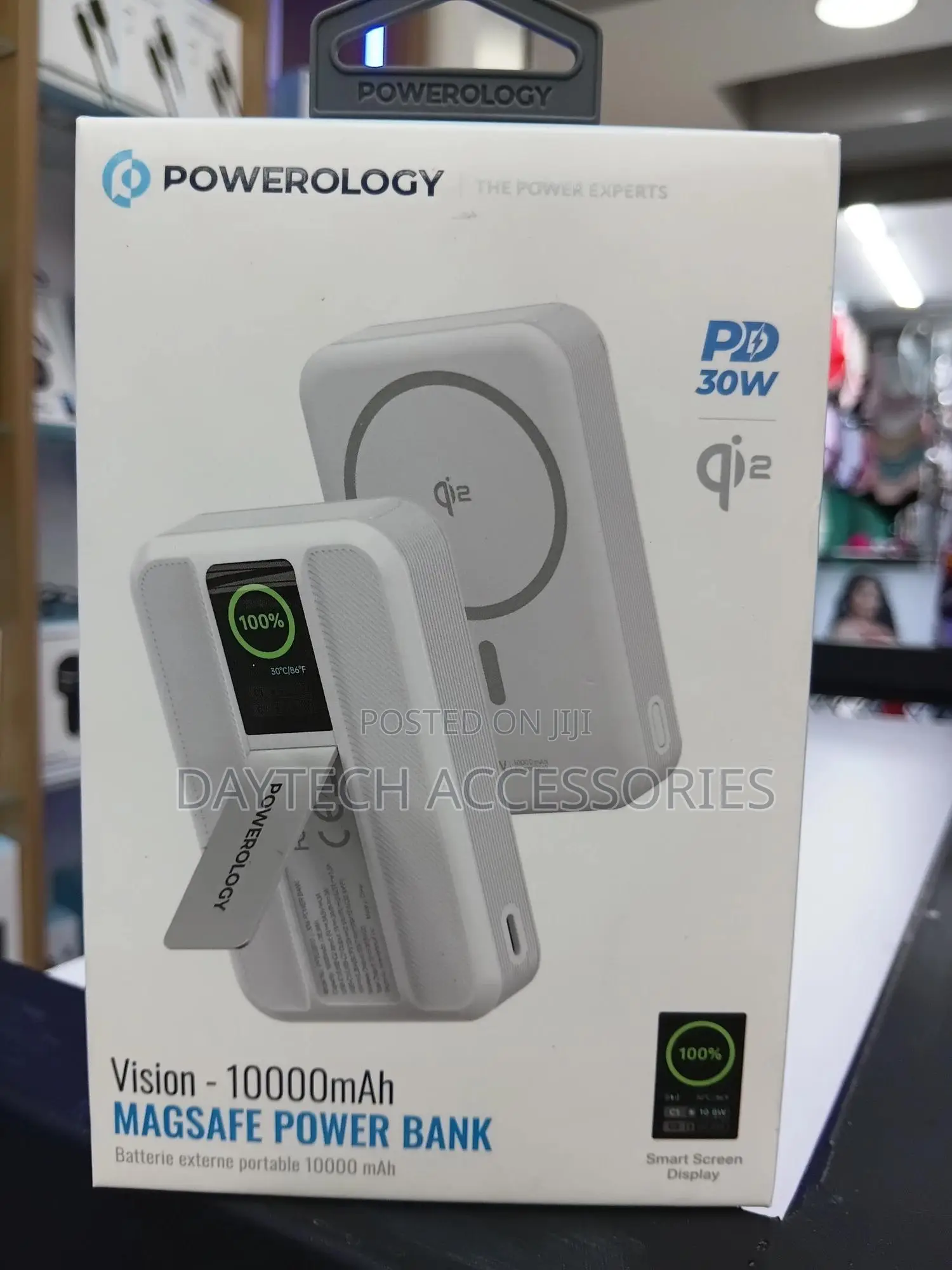 Powerology Vision Magsafe Power Bank 10000 Mah Battery Capacity.