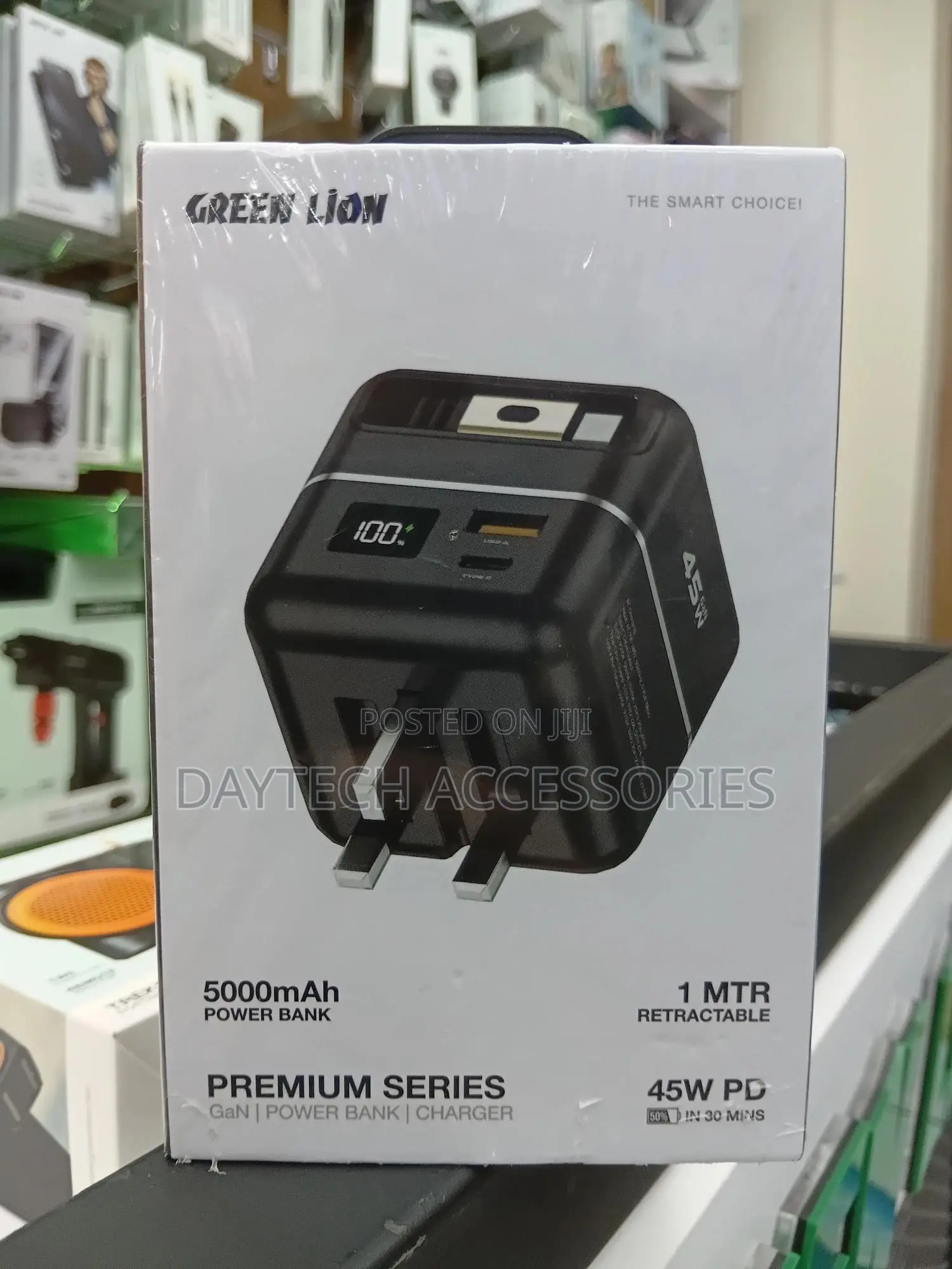 Green Lion Premium Series Charger + Power Bank 5000mah - Black
