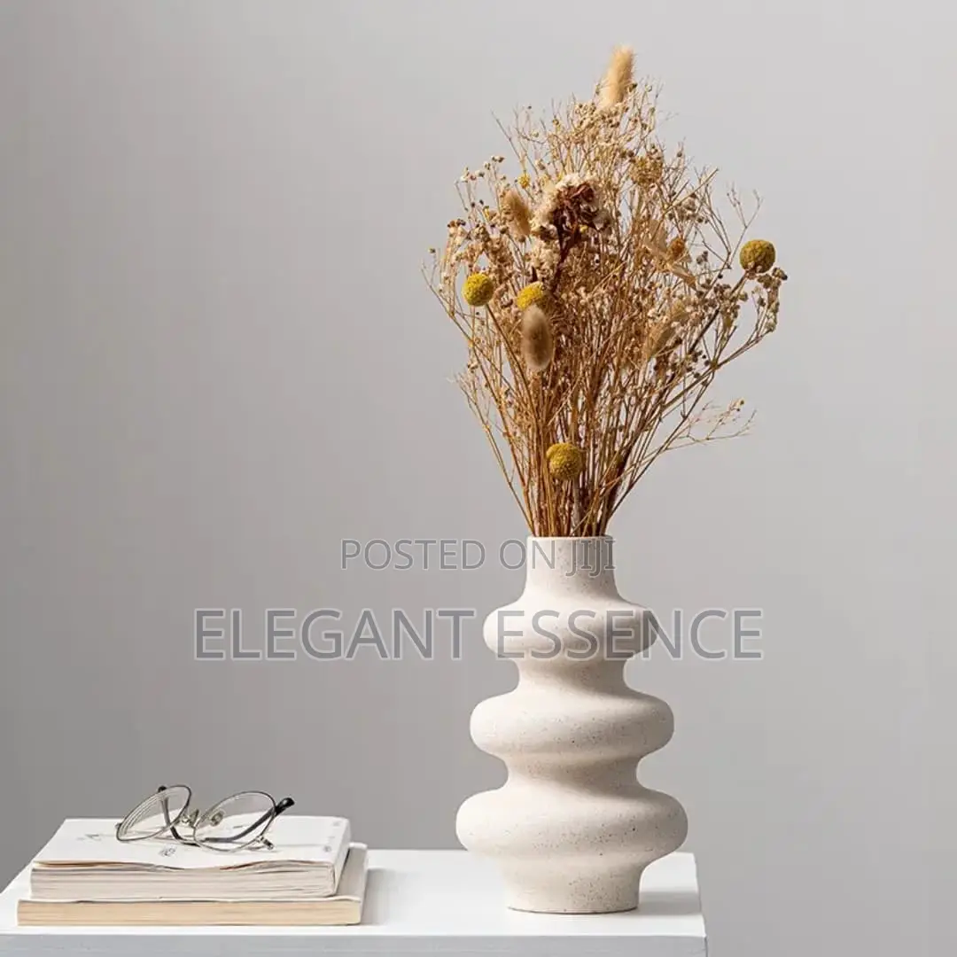 Modern Minimalist Spiral Shaped Home Decorative Flower Vase