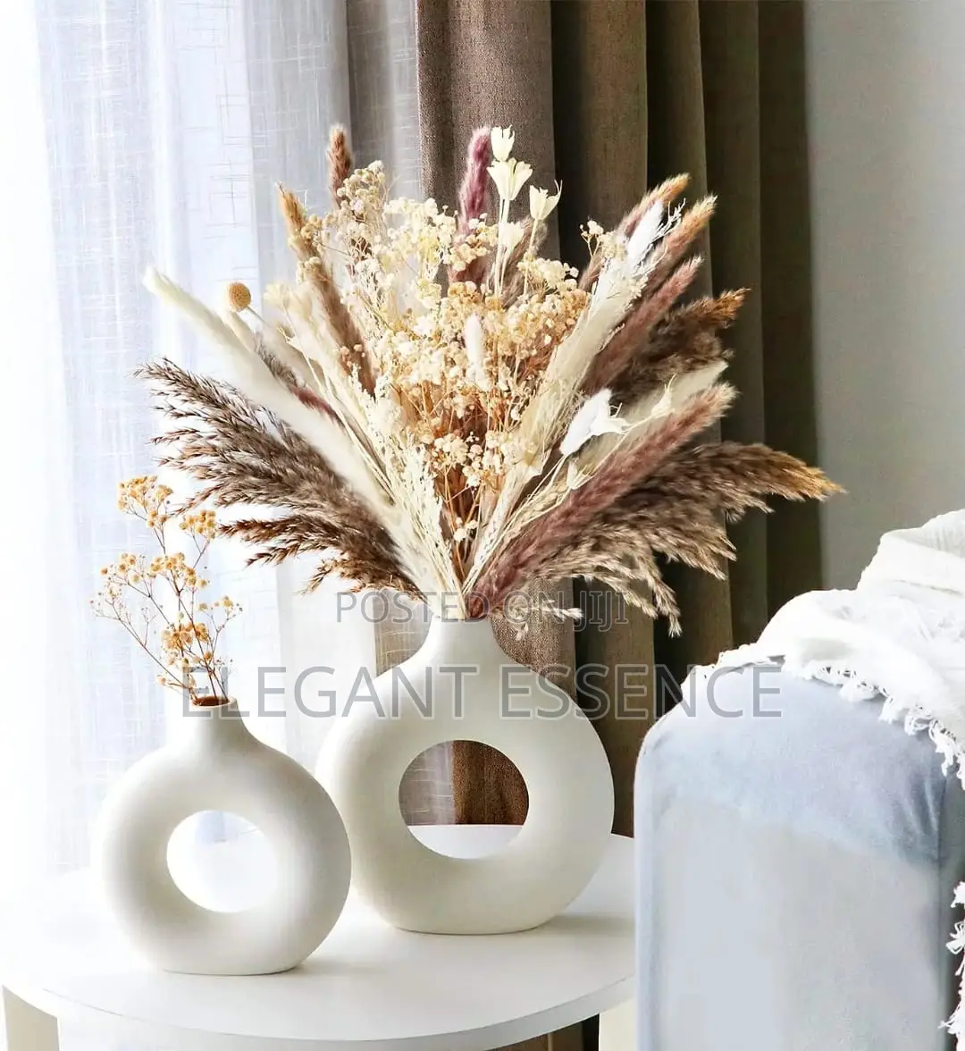 Decorative Nordic Circular Donut White Ceramic Vase*