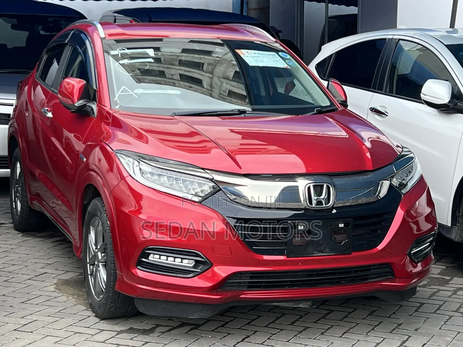 Honda Vezel 2019 Burgundy