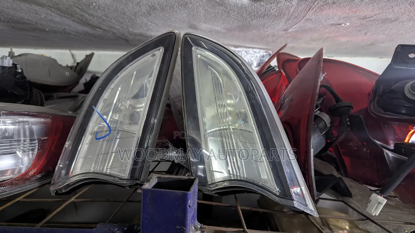 Mazda Axela Boot Lights