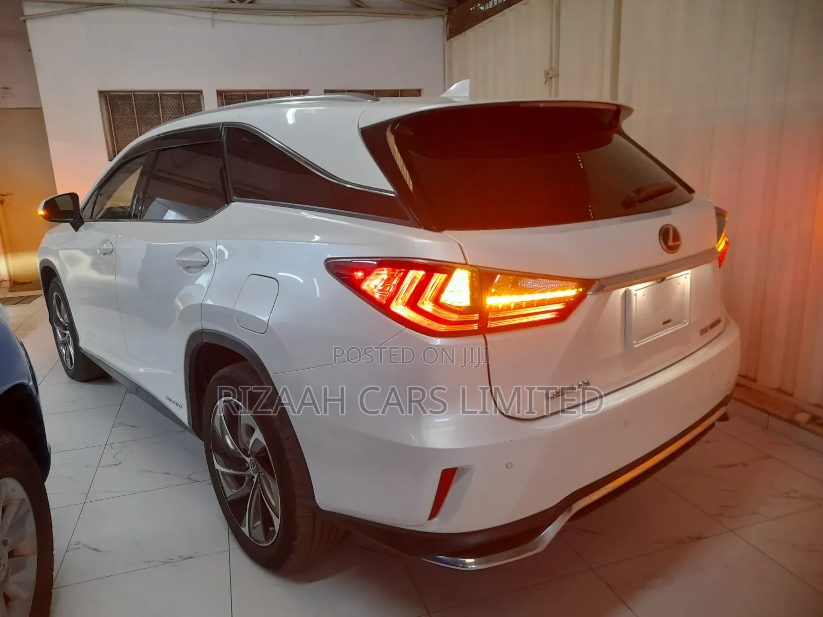 Lexus RX 450hL Luxury AWD 2018
