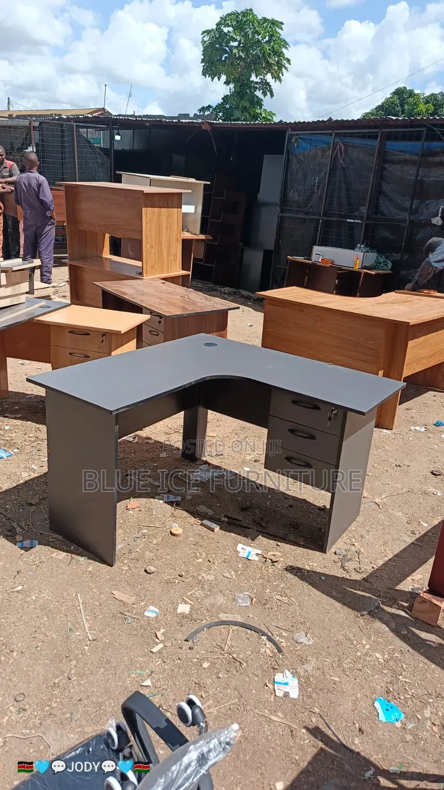 L-Shape Office Desk With Drawer