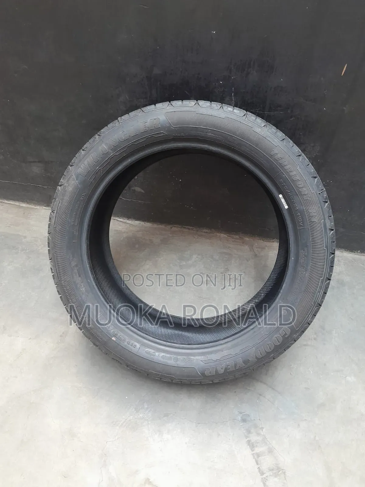 275/45r21 Goodyear Tyre