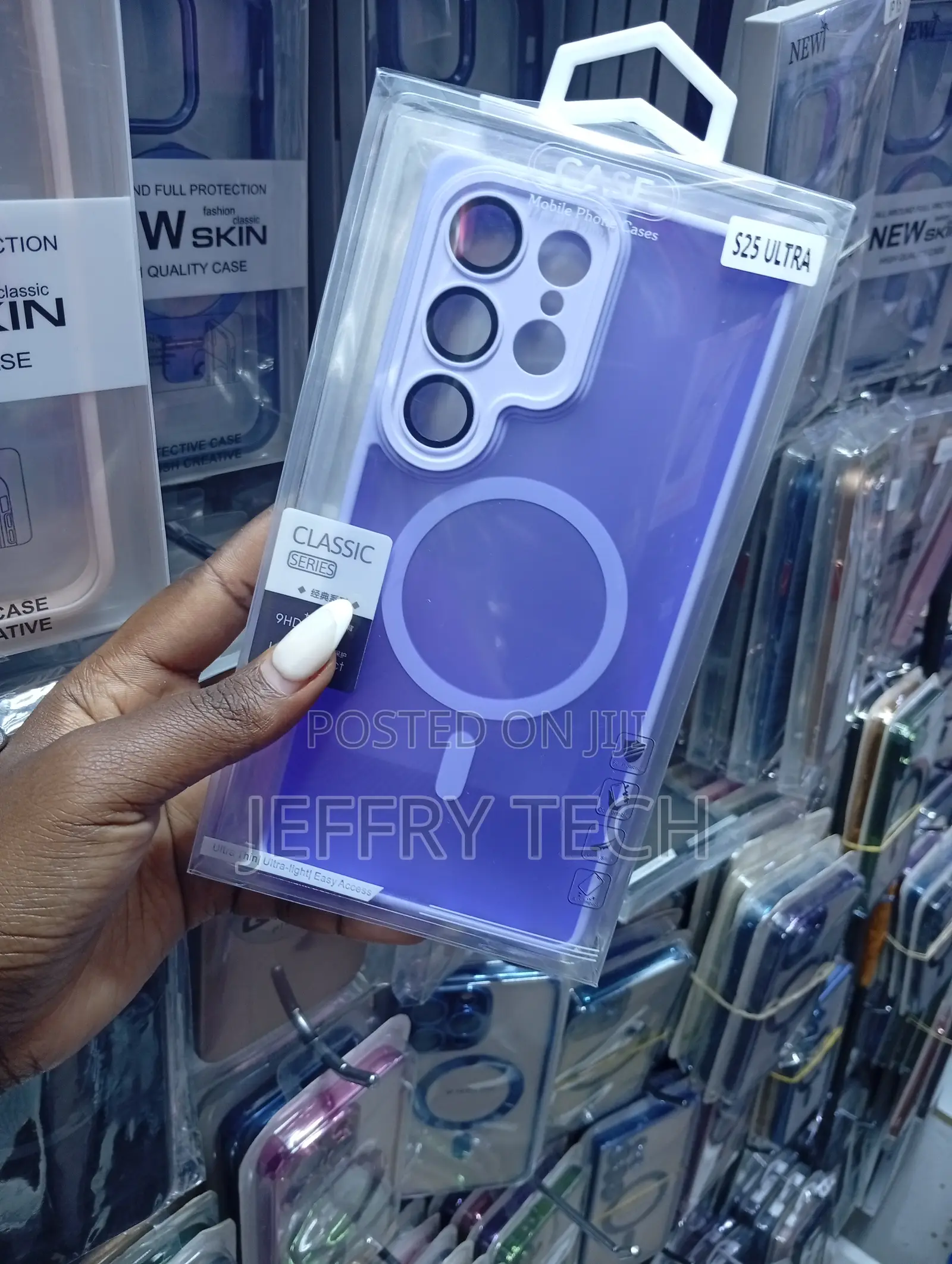 Purple Phone Case for the Samsung Galaxy S25 Ultra Featuring Magsafe