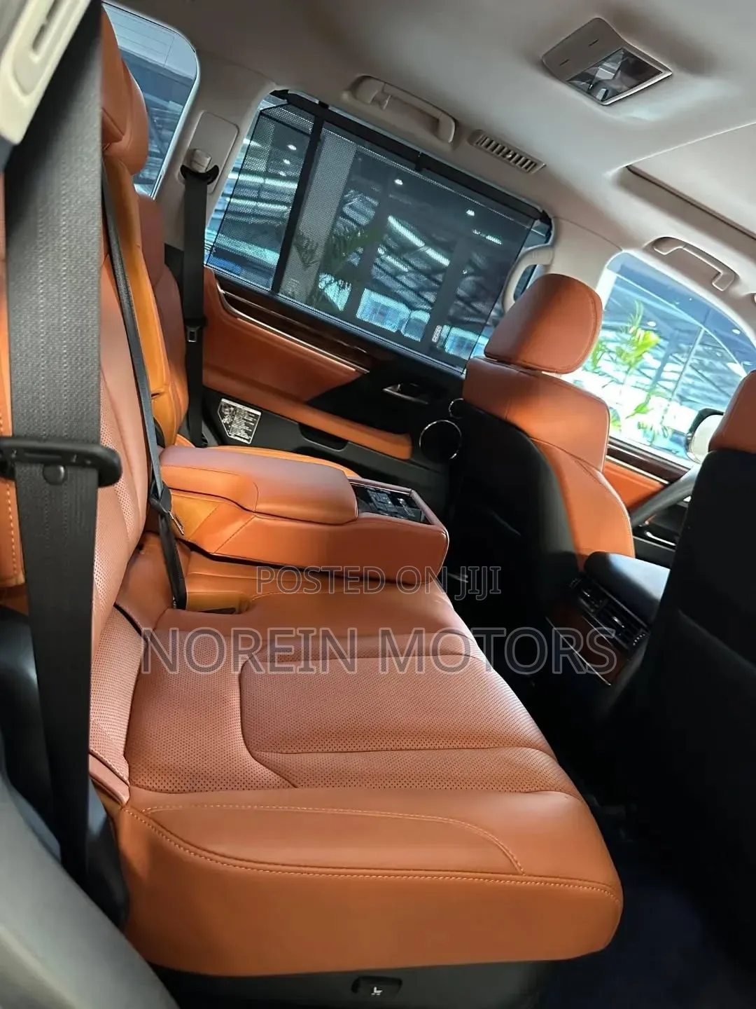 Lexus LX 570 AWD 2018 Gray