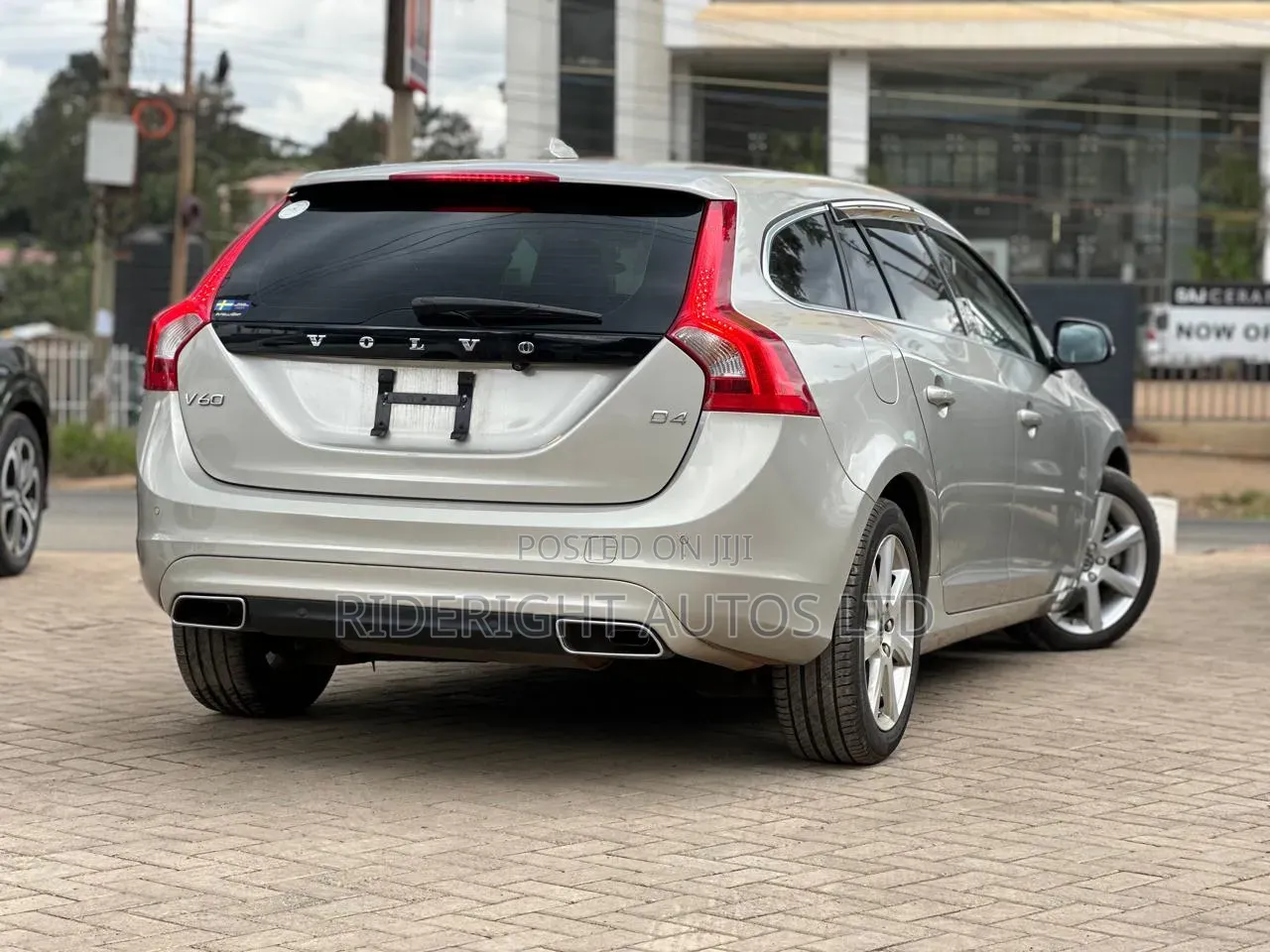 Volvo V60 2018 Beige