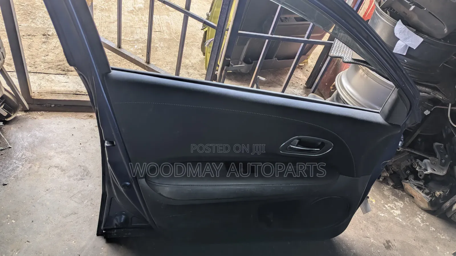 Honda Vezel Front Door