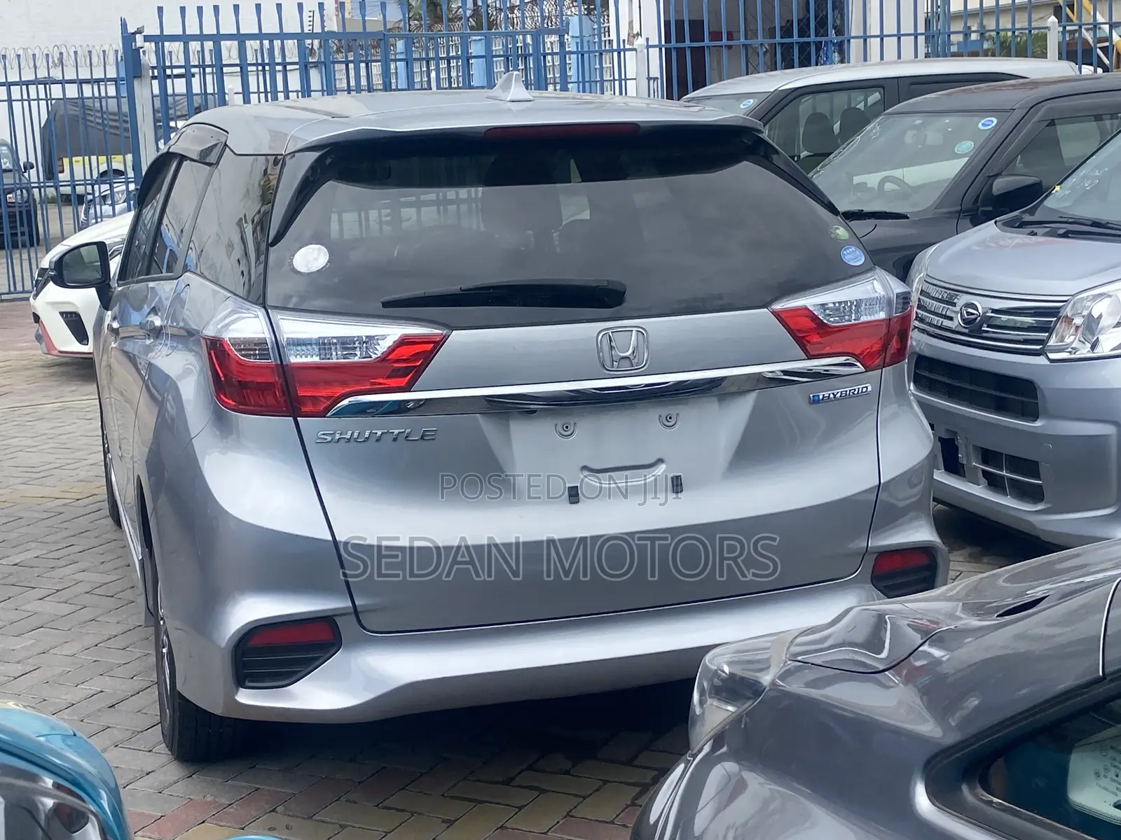 Honda Fit Shuttle 2019 Silver