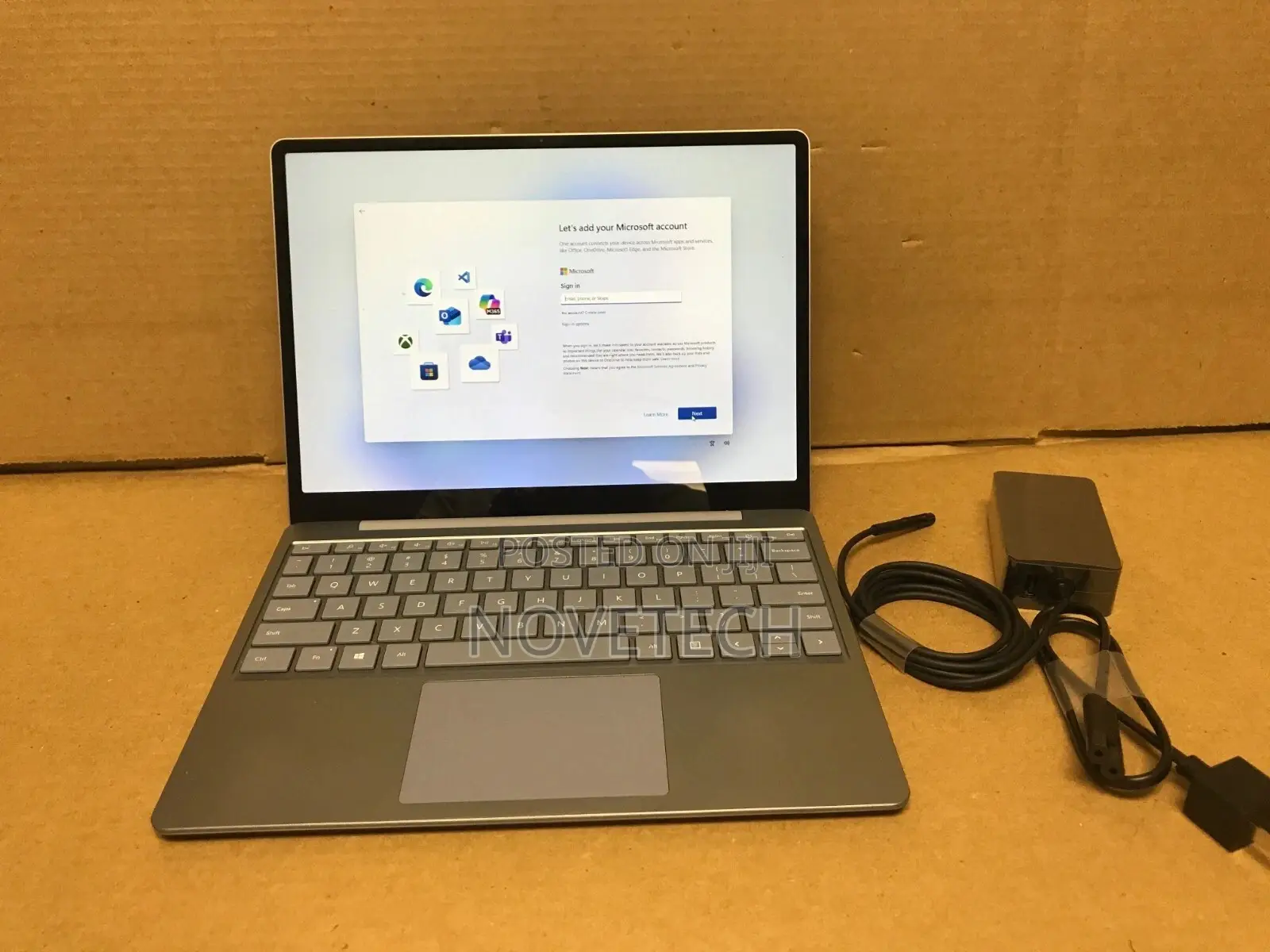 Laptop Microsoft Surface Go 16GB Intel Core i5 SSD 256GB