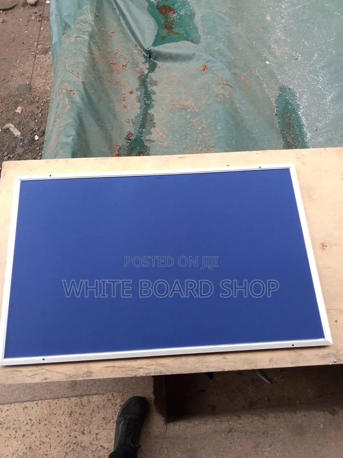 Noticeboard 1.5ft X 1.5ft – Compact Professional Display Solution