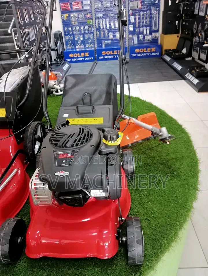 Heavy Duty Briggs and Stratton Lawn Mower 163cc
