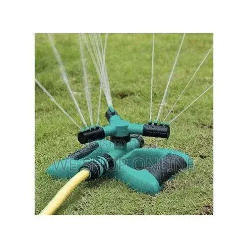 Auto-Rotating Water Garden Sprinkler With 3 Arms