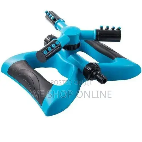 Auto-Rotating Water Garden Sprinkler With 3 Arms